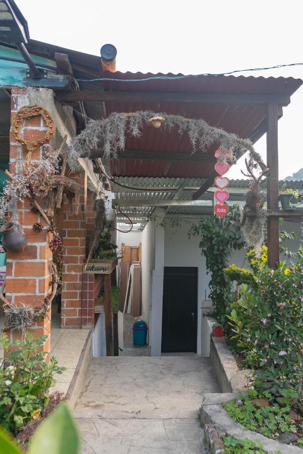 Posada Woochooch San Juan La Laguna Exterior photo